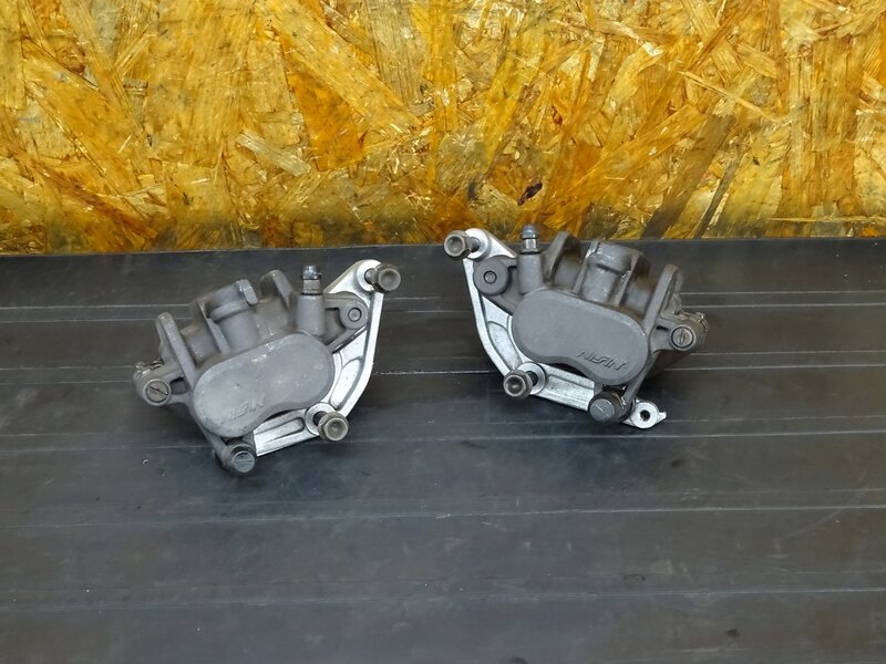 【251212】CBR250RR(MC22-1052)◇ フロントキャリパー ブレーキキャリパー 【規制前 | 中古バイクパーツ通販・買取　ジャンクヤード鳥取　JunkYard