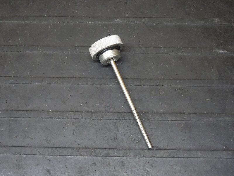 【260215】SR400/SR500◇ 社外オイルフィラーキャップ レベルゲージ アルミ ペイトンプレイス? ※検:2H6 1JR RH01J | 中古バイクパーツ通販・買取　ジャンクヤード鳥取　JunkYard