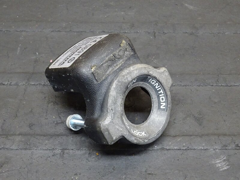 【260306】CB400SF Vtec2(NC39-1044)◆ 受信機 イモビ受信機 イモビライザー 0891 ※検索：CB1300SF SC54 CBR954 CBR600 【SPEC2 スペック2 | 中古バイクパーツ通販・買取　ジャンクヤード鳥取　JunkYard