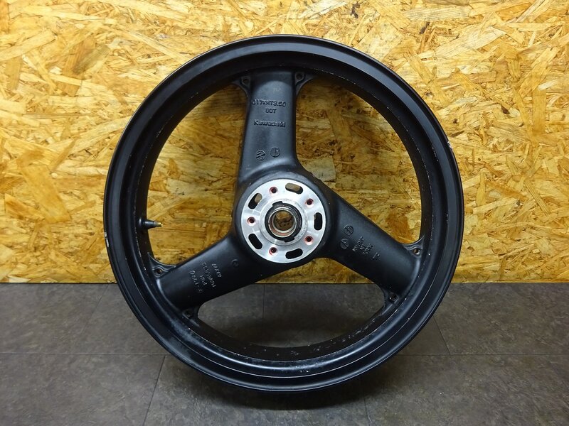 【250327】ZRX1200(ZRT20A)◆ フロントホイール 17×3.50 【ZRX1200R/S | 中古バイクパーツ通販・買取　ジャンクヤード鳥取　JunkYard