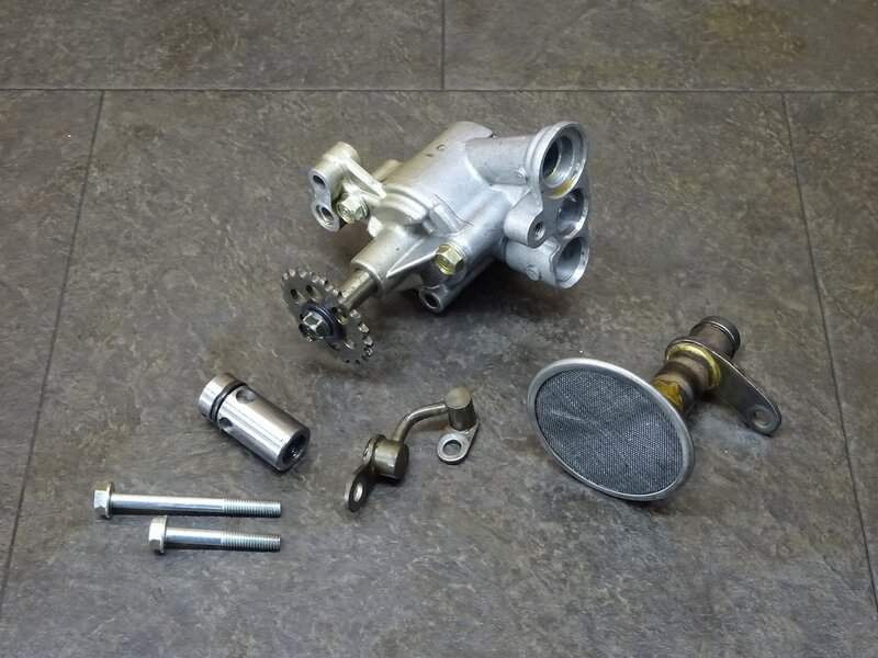 【250505】CBR250RR(MC22-1009)◆ オイルポンプ ※エンジンパーツ MC14E | 中古バイクパーツ通販・買取　ジャンクヤード鳥取　JunkYard