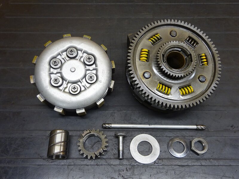 【250501】SR400(1JR-283)■ クラッチ クラッチハウジング ※エンジンパーツ 【検索：SR500 1JN 2J2 2H6 | 中古バイクパーツ通販・買取　ジャンクヤード鳥取　JunkYard