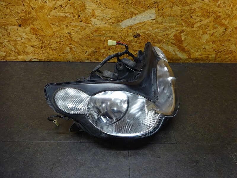 【250510】ZZR1200(ZXT20C-002)◆ ヘッドライト ヘッドライトユニット レンズ劣化有 【ZZ-R1200 | 中古バイクパーツ通販・買取　ジャンクヤード鳥取　JunkYard