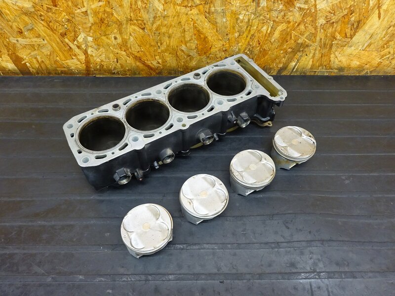 【250510】ZZR1200(ZXT20C-002)◇ シリンダー ピストン 【エンジンパーツ ※検:ZZR1100 ZRX1200 | 中古バイクパーツ通販・買取　ジャンクヤード鳥取　JunkYard