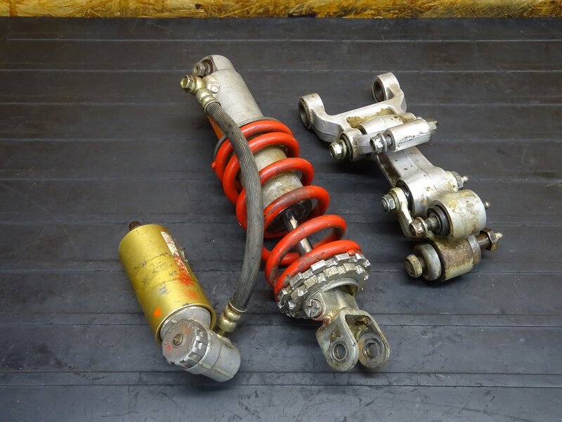 【250523】TY250R (38V-005)■ リアサスペンション リアサス リアサスリンク 錆/傷有 ※検：スコティッシュ 53Y | 中古バイクパーツ通販・買取　ジャンクヤード鳥取　JunkYard