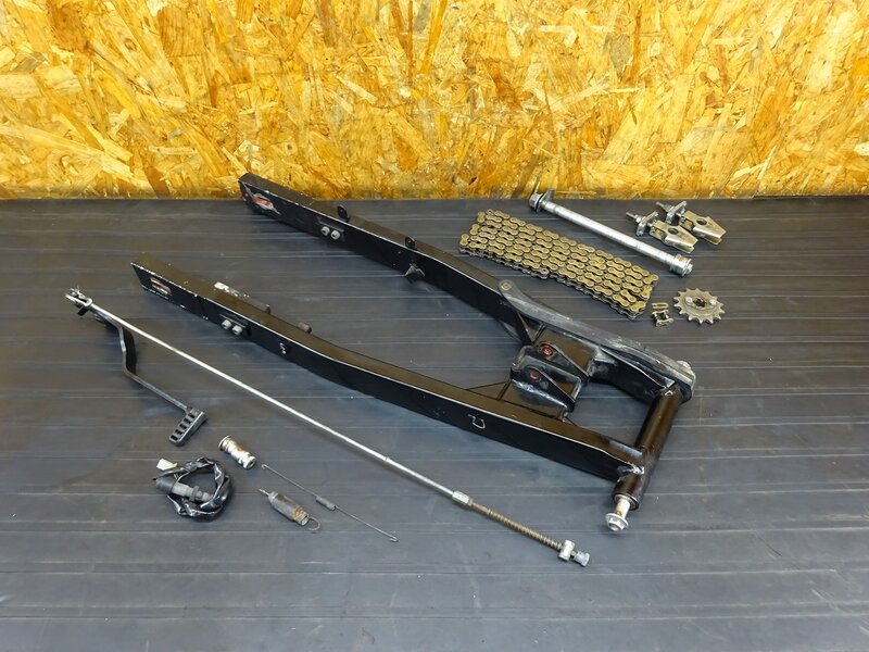 【250903】FTR223(MC34-1010)◇ ロングスイングアームセット ロンスイ 15cmロング ブレーキロッド アクスルシャフト 130L 純正加工品 | 中古バイクパーツ通販・買取　ジャンクヤード鳥取　JunkYard