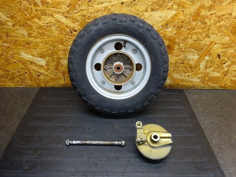 【250919】モンキー(Z50J-1604)◆ フロントホイール 8×2.5 ハブ ドラムパネル フレ/錆有 【6V | 中古バイクパーツ通販・買取　ジャンクヤード鳥取　JunkYard