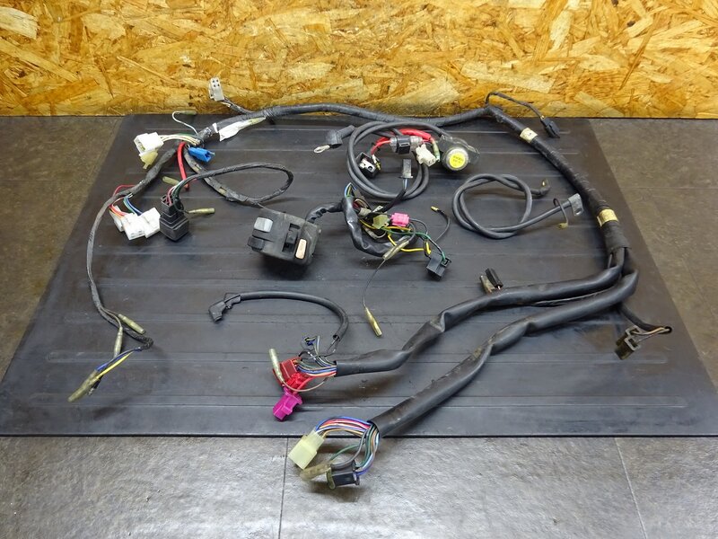 【251110】SRX400(3VN-086)◆ メインハーネス スターターリレー ハンドルスイッチ左 ON/OFFスイッチ付 加工有 ※検索：4HM 【SRX600 | 中古バイクパーツ通販・買取　ジャンクヤード鳥取　JunkYard