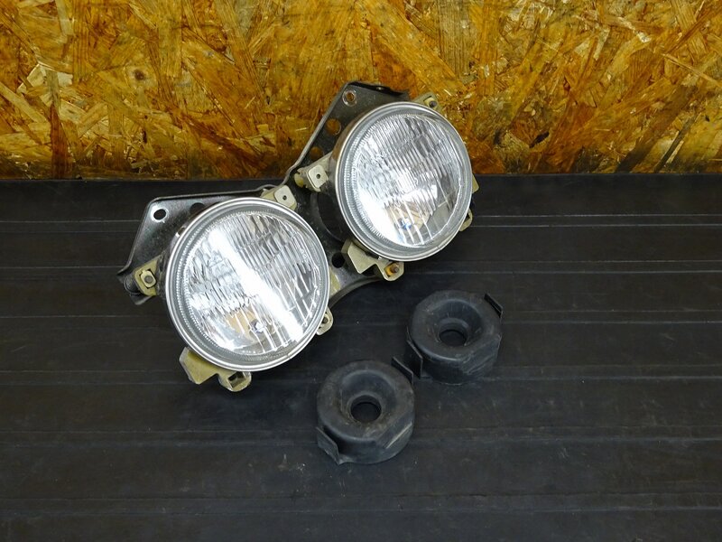 【251212】CBR250RR(MC22-1052)◇ ヘッドライトユニット ヘッドライトレンズ ステー ブラケット ラバー LEDバルブ付き 【規制前 | 中古バイクパーツ通販・買取　ジャンクヤード鳥取　JunkYard