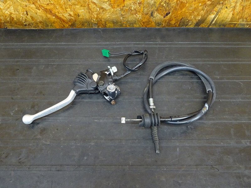 【251219】セロー225W(4JG-116)◇ クラッチレバー クラッチレバーホルダー 【検:SEROW 1KH DG08J | 中古バイクパーツ通販・買取　ジャンクヤード鳥取　JunkYard