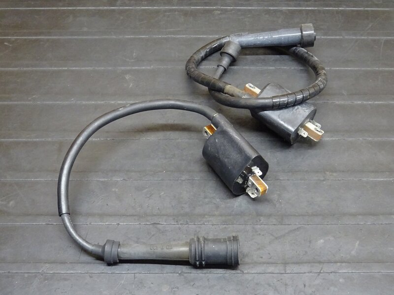 【260113】ドラッグスター400C(VH01J-028)◆ イグニッションコイル プラグコード プラグキャップ 【クラシック イモビ付 | 中古バイクパーツ通販・買取　ジャンクヤード鳥取　JunkYard