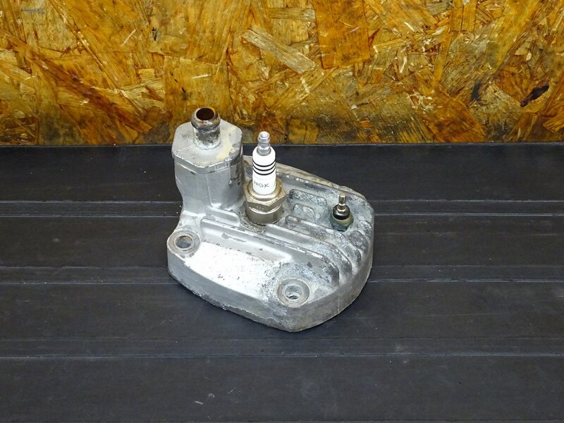 【260203】CRM80(HD12-1100)◇ シリンダーヘッドカバー エンジンカバー ※エンジンパーツ 【検索:NSR80 CRM50 | 中古バイクパーツ通販・買取　ジャンクヤード鳥取　JunkYard