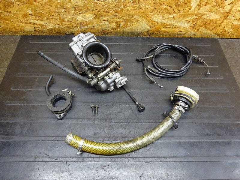 【260208】SR400◆ 社外キャブレター キャブ FCRキャブ S20A2 MF Φ39?? KEIHIN インシュレーター【2H6 1JR RH01J SR500 2J2 1JN | 中古バイクパーツ通販・買取　ジャンクヤード鳥取　JunkYard