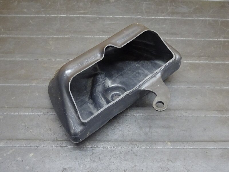 【260212】GB250クラブマン(MC10-170)◆ ツールボックス 小物入れ インナーボックス 【5型 最終型 | 中古バイクパーツ通販・買取　ジャンクヤード鳥取　JunkYard