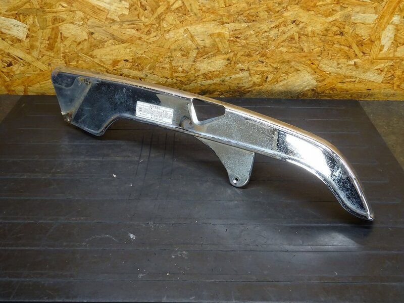 【250501】SR400(1JR-283)■ チェーンカバー チェーンガード ※検索：SR500 1JN 2J2 2H6 | 中古バイクパーツ通販・買取　ジャンクヤード鳥取　JunkYard