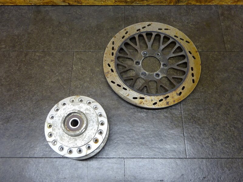 【250609】ボルティー(NJ47A-108)◆ フロントホイールハブ フロントブレーキディスク 錆/腐食有 | 中古バイクパーツ通販・買取　ジャンクヤード鳥取　JunkYard