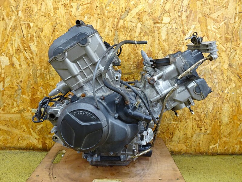 【251021】VTR1000F◇ 中古エンジン 始動確認後取り外し!! セルモーター ジェネレーター オイルクーラー 逆車 【SC36 ファイアーストーム | 中古バイクパーツ通販・買取　ジャンクヤード鳥取　JunkYard