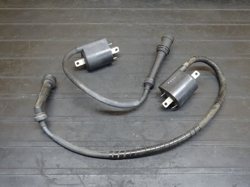 【251027】ドラッグスター400(4TR-087)◆ イグニッションコイル プラグコード プラグキャップ | 中古バイクパーツ通販・買取　ジャンクヤード鳥取　JunkYard