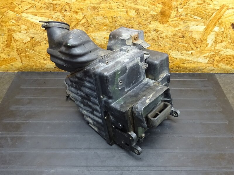 【251114】KDX125SR(DX125A-016)◆ エアクリーナーボックス エアクリボックス エアクリ マッドガード 泥除け 【検索：200 220 250 | 中古バイクパーツ通販・買取　ジャンクヤード鳥取　JunkYard