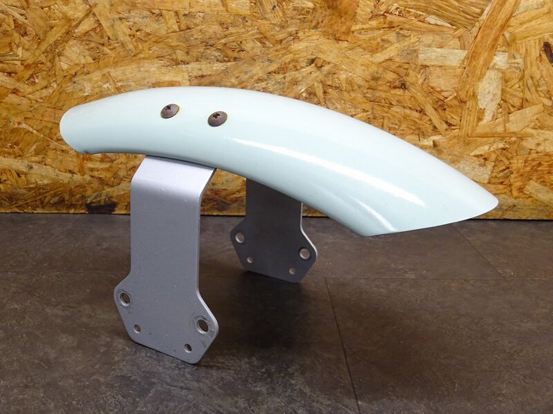 【251127】SR400(1JR-272)◆ 社外フロントフェンダー ショートフェンダー WM?? 色塗り有 【検:SR500 1JN 2J2 2H6 | 中古バイクパーツ通販・買取　ジャンクヤード鳥取　JunkYard