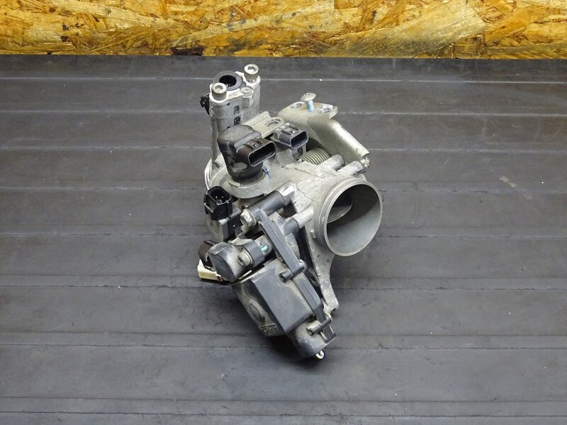 【251210】スカイウェイブ250S(CJ46A-104)◆ スロットルボディ インジェクター | 中古バイクパーツ通販・買取　ジャンクヤード鳥取　JunkYard
