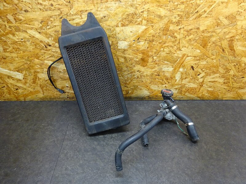 【251211】スティード400(NC26-1441)◆ ラジエーターセット ラジエーターコア/ファン ラジエーターガード サーモスタット | 中古バイクパーツ通販・買取　ジャンクヤード鳥取　JunkYard