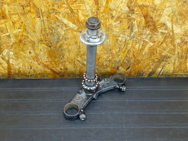 【251224】NSR250R SP(MC28-1100)◇ ステム アンダーブラケット ※検:MC21 【流用車外し | 中古バイクパーツ通販・買取　ジャンクヤード鳥取　JunkYard