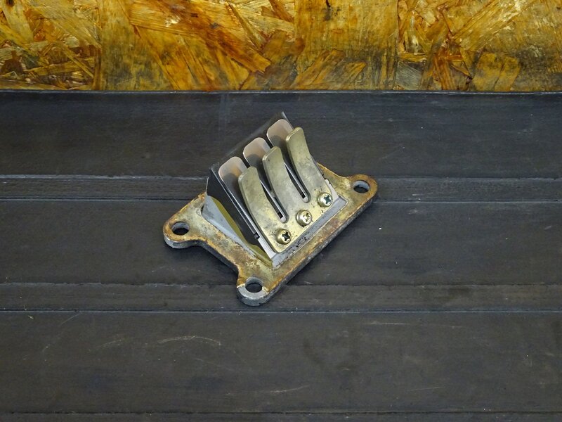 【251229】GT80(3M8-000)◇ リードバルブ 【検:GT50 374 ミニトレ モノサス | 中古バイクパーツ通販・買取　ジャンクヤード鳥取　JunkYard