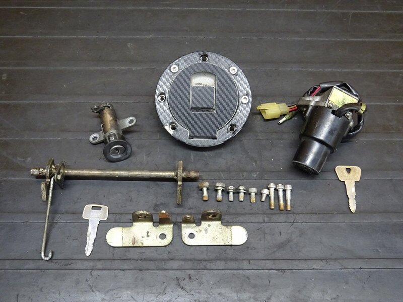 【260111】TDR80 (3GA-001)◆ キーセット メインキー イグニッションキー タンクキャップ シートロック | 中古バイクパーツ通販・買取　ジャンクヤード鳥取　JunkYard