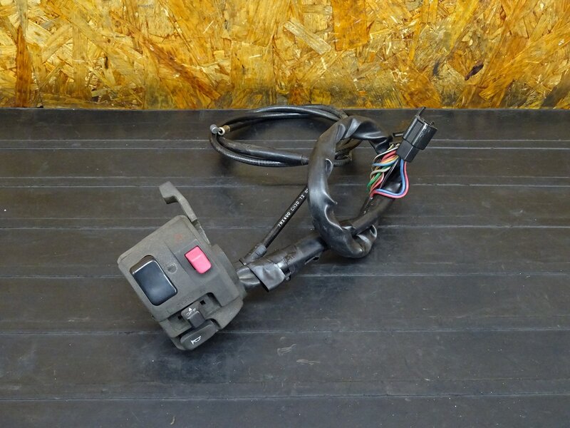 【260209】ZRX-Ⅱ(ZR400E-302)◇ ハンドルスイッチ左 スイッチボックス チョークレバー 【ZRX-2 ZRX400 | 中古バイクパーツ通販・買取　ジャンクヤード鳥取　JunkYard