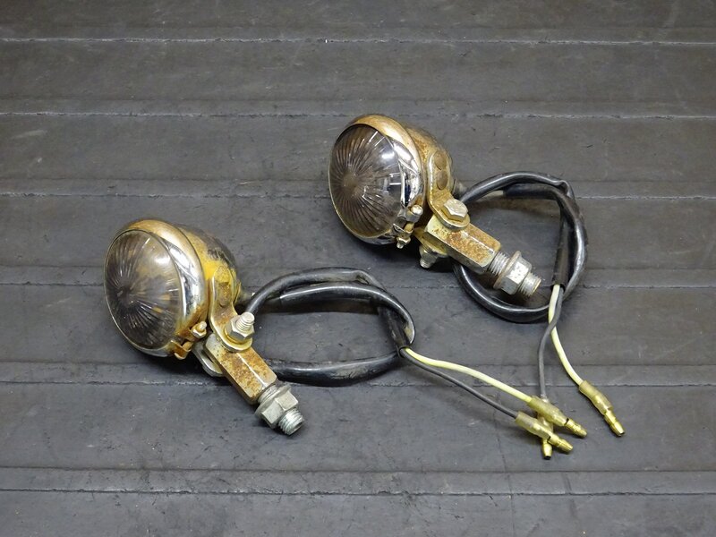 【260302】SR400(1JR-302)◆ 社外ウインカー2個セット デイトナ DAYTONA ウィンカー 【検:SR500 1JN 2J2 2H6 | 中古バイクパーツ通販・買取　ジャンクヤード鳥取　JunkYard