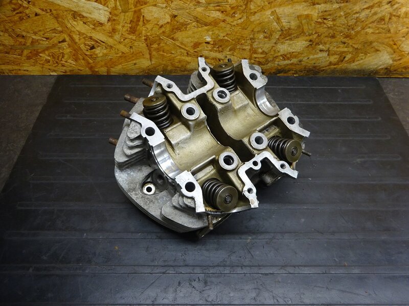 【250803】XS650SP(3G5-000)◆ シリンダーヘッド バルブ ※エンジンパーツ【SPL スペシャル | 中古バイクパーツ通販・買取　ジャンクヤード鳥取　JunkYard