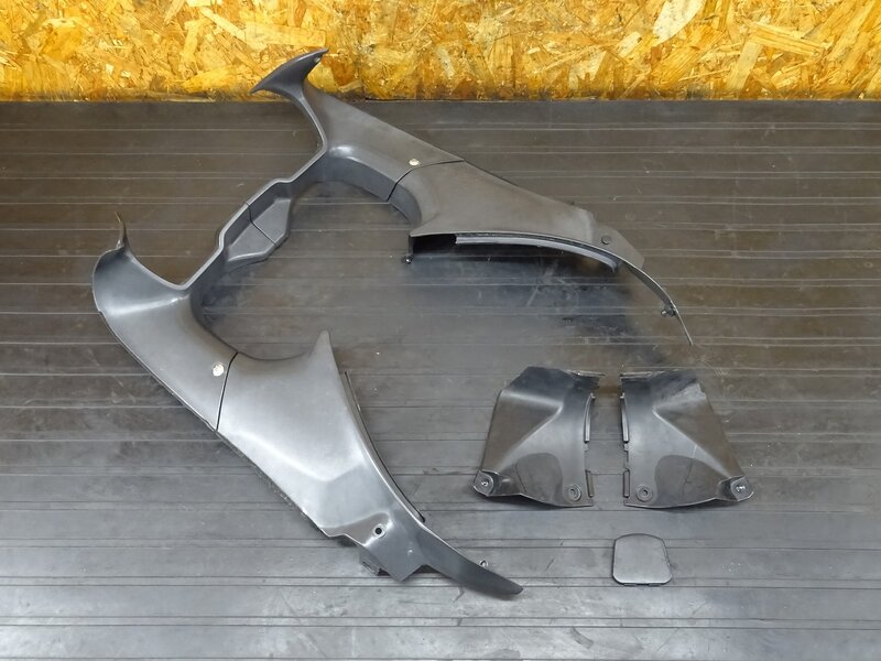 【251002】CBR1100XX◆ インナーカウルセット アッパー/フロントインナーカウル パネル アッパーカウルキャップ 【ブラックバード SC35 Fi | 中古バイクパーツ通販・買取　ジャンクヤード鳥取　JunkYard