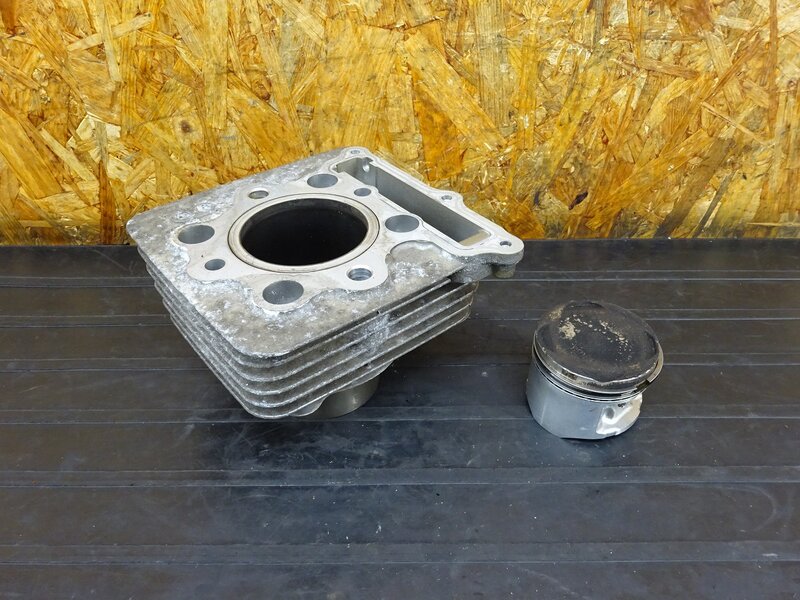 【251109】GB250クラブマン(MC10-1105)◇ シリンダー ピストン ※エンジンパーツ 【2型 | 中古バイクパーツ通販・買取　ジャンクヤード鳥取　JunkYard