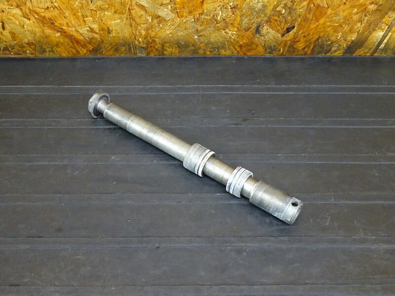 【251224】NSR250R SP(MC28-1100)◇ フロントアクスルシャフト ※検:MC21 【流用車外し | 中古バイクパーツ通販・買取　ジャンクヤード鳥取　JunkYard