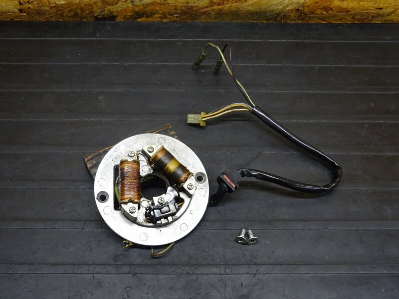 【260111】TDR80 (3GA-001)◆ ジェネレーター ピックアップコイル ※エンジンパーツ | 中古バイクパーツ通販・買取　ジャンクヤード鳥取　JunkYard