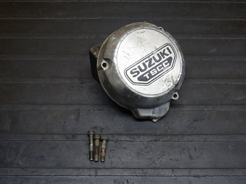 【260218】GS10X◆ ポイントカバー エンジンカバー 削れ/凹み有 ※エンジンパーツ【検索：GSX1000S GSX1100S カタナ 刀 | 中古バイクパーツ通販・買取　ジャンクヤード鳥取　JunkYard