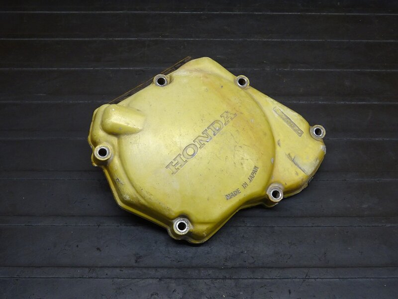 【260314】CRM250AR(MD32-1000)◆ ジェネレーターカバー エンジンカバー 削れ有 ※エンジンパーツ 【検索：CRM250R MD24 | 中古バイクパーツ通販・買取　ジャンクヤード鳥取　JunkYard