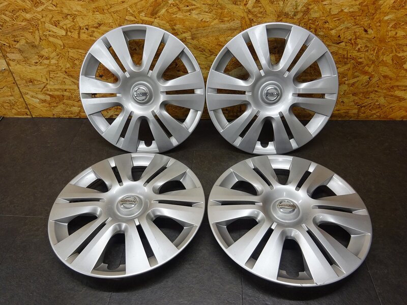 【250624】☆ キャラバン(E26) 純正ホイールキャップ 4枚 15インチ 40315-1GK0A 傷有 | 中古バイクパーツ通販・買取　ジャンクヤード鳥取　JunkYard