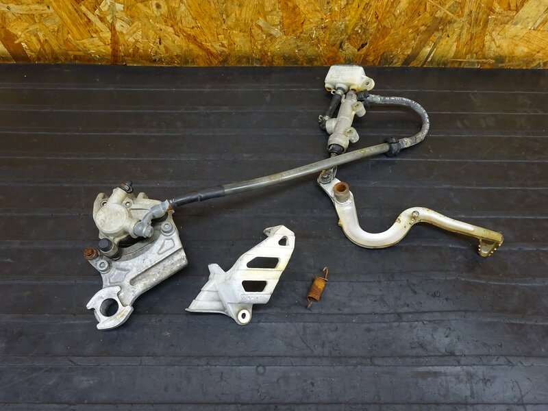 【250734】KDX125SR(DX125A-001)◇ リアブレーキセット ブレーキキャリパー サポート ブレーキマスター Φ1/2 ※検索:200 220 250 | 中古バイクパーツ通販・買取　ジャンクヤード鳥取　JunkYard