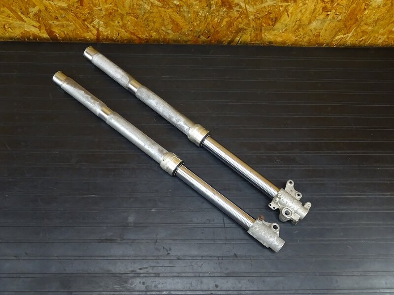 【250913】KDX125SR(DX125A-008)◇ フロントフォーク インナー/アウターチューブ ボトムケース 倒立フォーク ※検索:200 220 250 | 中古バイクパーツ通販・買取　ジャンクヤード鳥取　JunkYard