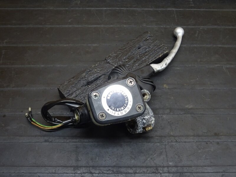 【251013】XS650SP(447-904)◆ フロントブレーキマスター マスターシリンダー Φ14 ※検 SR400 RD400 【SPL スペシャル ※検索：3G5 TX650 | 中古バイクパーツ通販・買取　ジャンクヤード鳥取　JunkYard