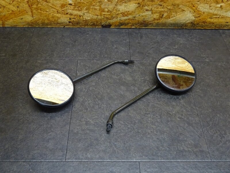 【251101】エイプ100(HC07-1301)◆ ミラー左右セット 丸形 8mm 【エイプ50 XR100 | 中古バイクパーツ通販・買取　ジャンクヤード鳥取　JunkYard