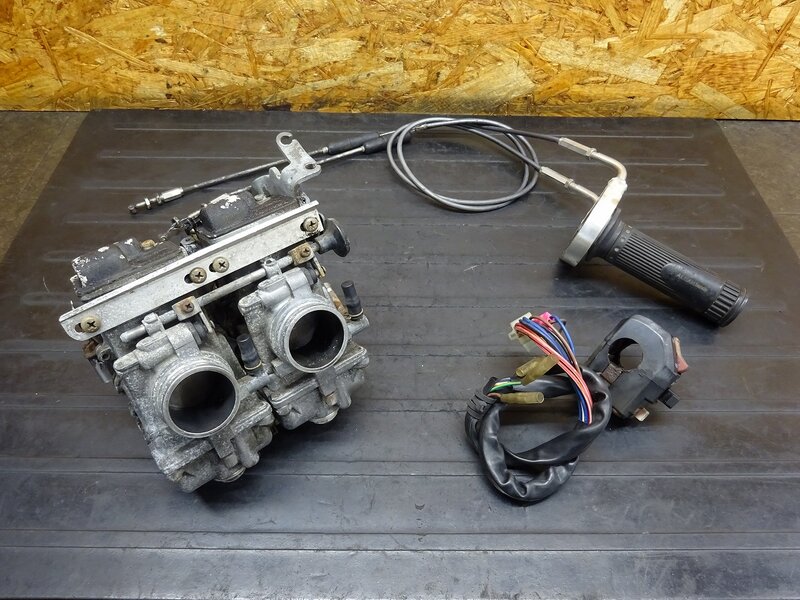 【251110】SRX400(3VN-086)◆ 社外キャブレター キャブ TMキャブレター ヨシムラ MIKUNI ミクニ 【SRX600 | 中古バイクパーツ通販・買取　ジャンクヤード鳥取　JunkYard