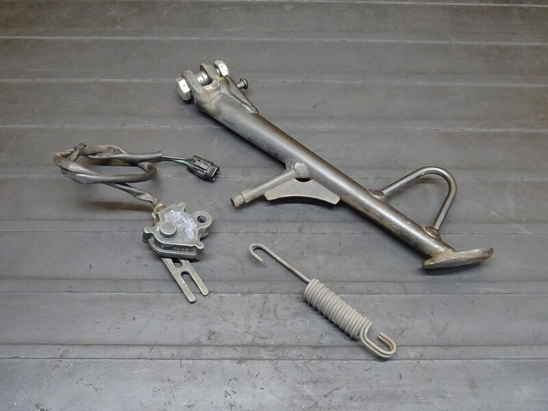 【251220】Ninja250(EX250L-019)◆ サイドスタンド サイドスタンドスイッチ スプリング 【ABS付 | 中古バイクパーツ通販・買取　ジャンクヤード鳥取　JunkYard