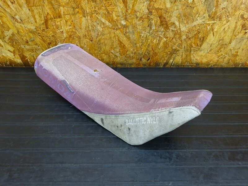 【260308】CRM50(AD13-1100)◇ シート 破れ/劣化有 ジャンク 【後期 検:CRM80 | 中古バイクパーツ通販・買取　ジャンクヤード鳥取　JunkYard