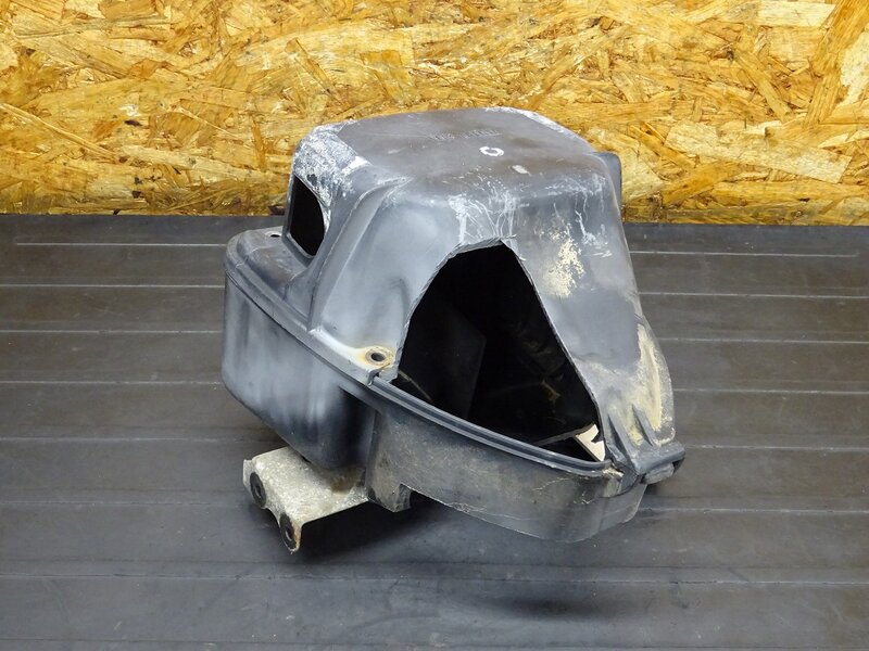 【260317】SZR660◆ エアクリーナーボックス エアクリボックス エアクリ カット加工有 ジャンク 【検索：TZR250 3MA 【4SU | 中古バイクパーツ通販・買取　ジャンクヤード鳥取　JunkYard