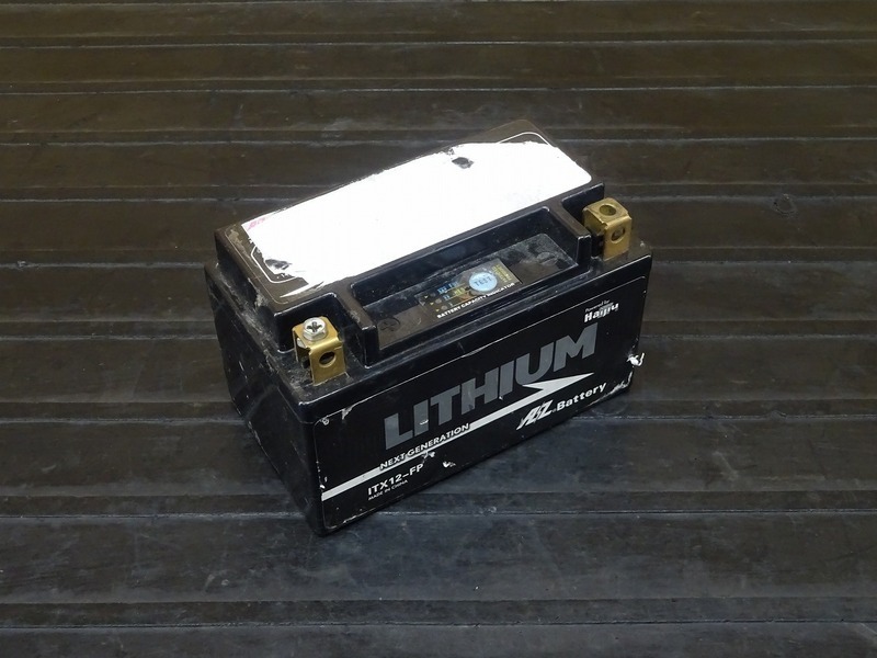 【210130】■ AZリチウムイオンバッテリー ITX12-FP | 中古バイクパーツ通販・買取　ジャンクヤード鳥取　JunkYard