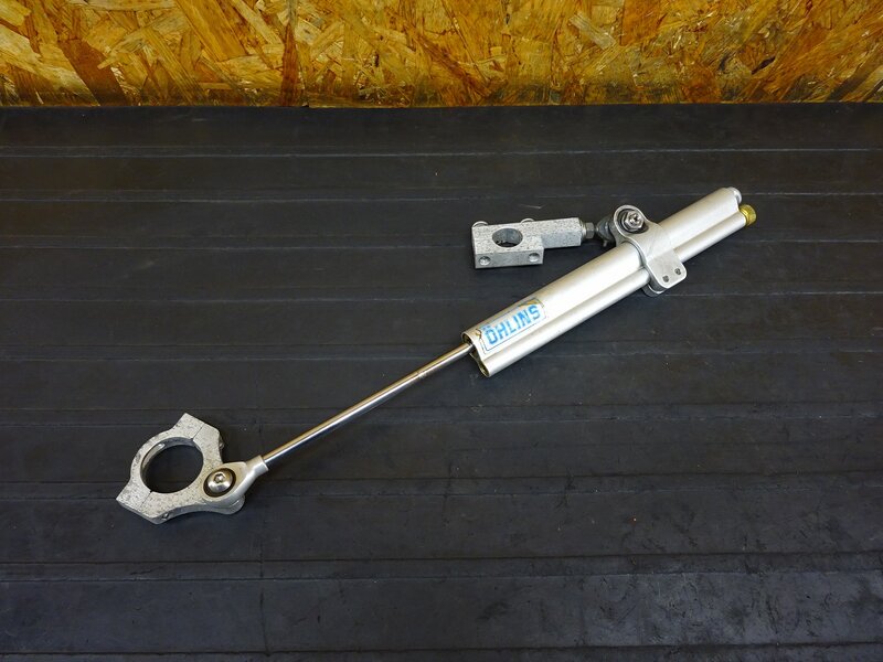 【250717】CB223S(MC40-1001)◇ 社外ステアリングダンパー ステダン Φ37mm オーリンズ OHLINS オイル漏れ有 【検索:FTR223 MC34 | 中古バイクパーツ通販・買取　ジャンクヤード鳥取　JunkYard