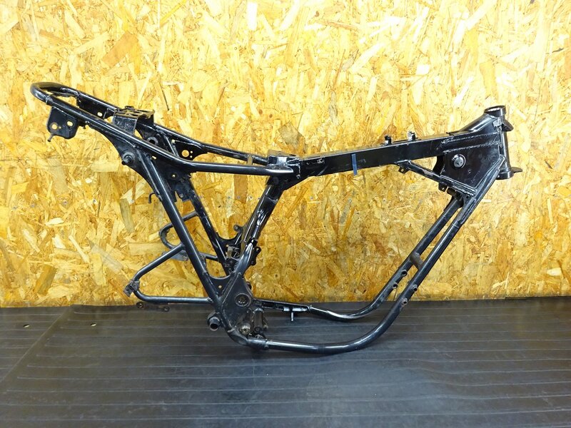 【250811】W650(EJ650A-012)◇ 書付中古フレーム メインフレーム 削れ 錆有 【検索:W400 EJ400A | 中古バイクパーツ通販・買取　ジャンクヤード鳥取　JunkYard